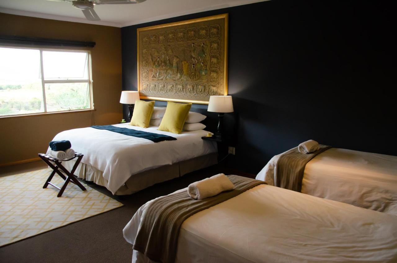 Desert Dew Guest House Hutchinson Екстер'єр фото